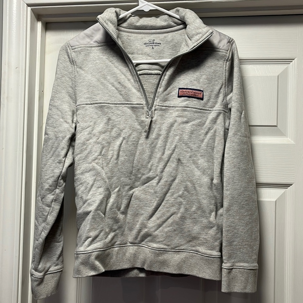 L(14), Vineyard Vibes, quarter zip.